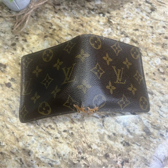 Authentic Vintage LOUIS Vuitton LV Monogram Short Bifold Wallet - Picture 10 of 16
